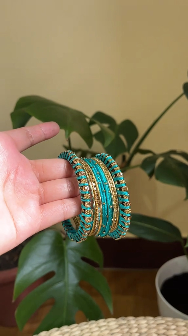 Beautiful Bangles Set