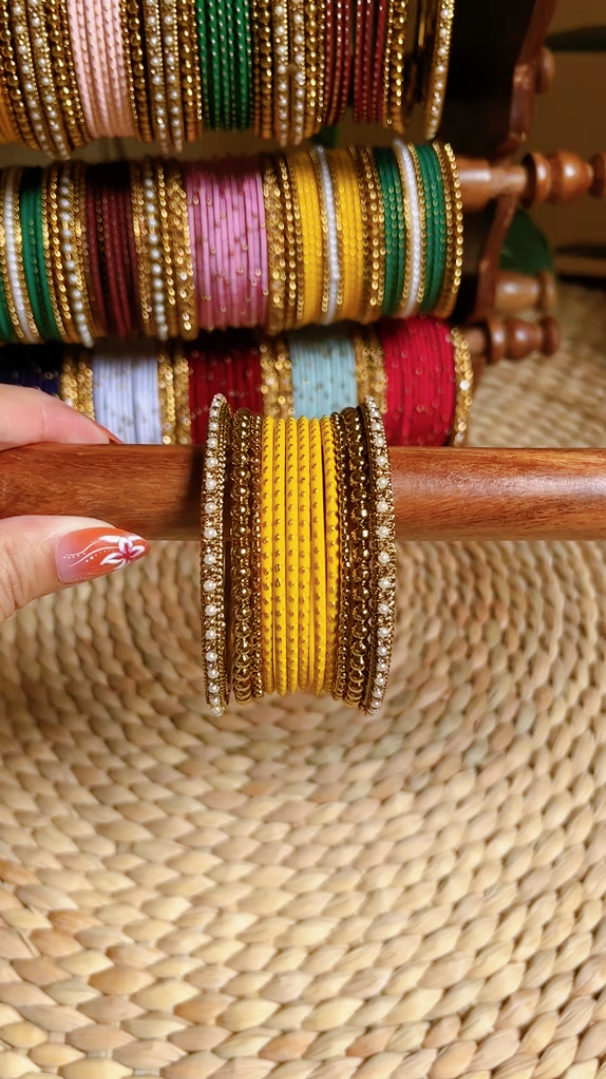 Classic Bangles Set