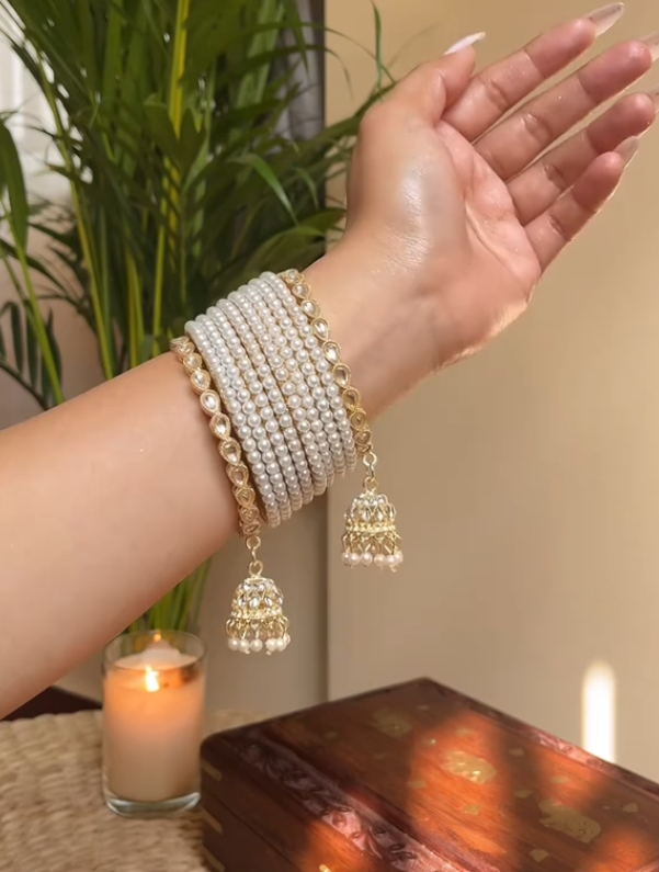 Pearl Latkan Bangle Set